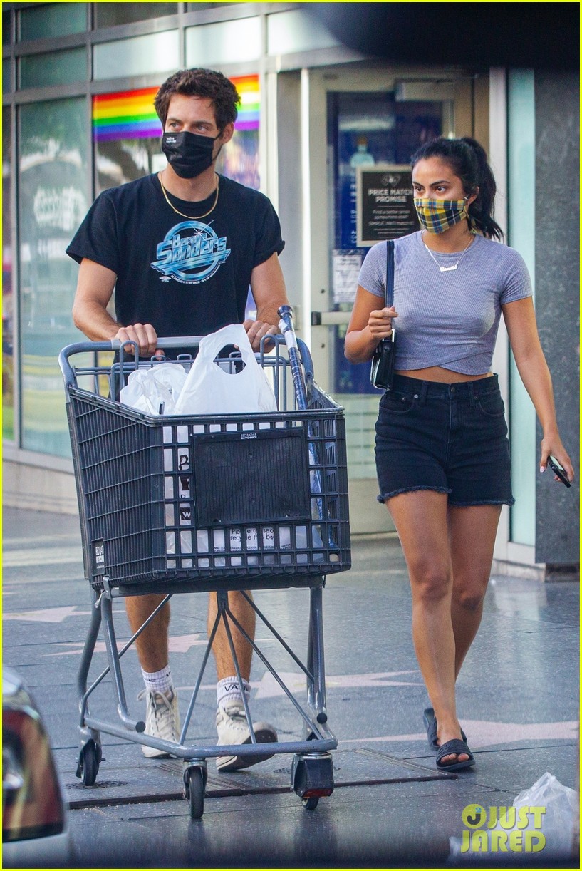 camila mendes sweet embrace with boyfriend grayson vaughan 05