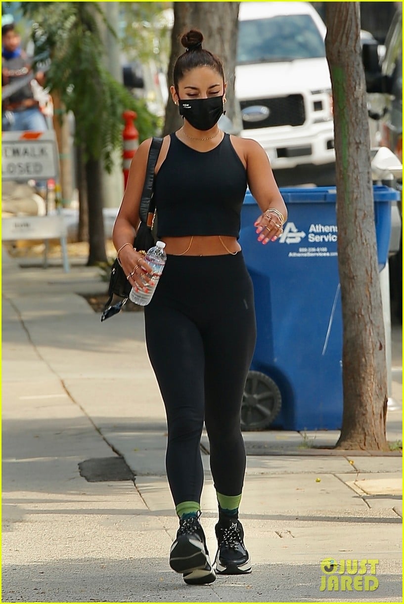 vanessa hudgens shows off tight muscles workout 03
