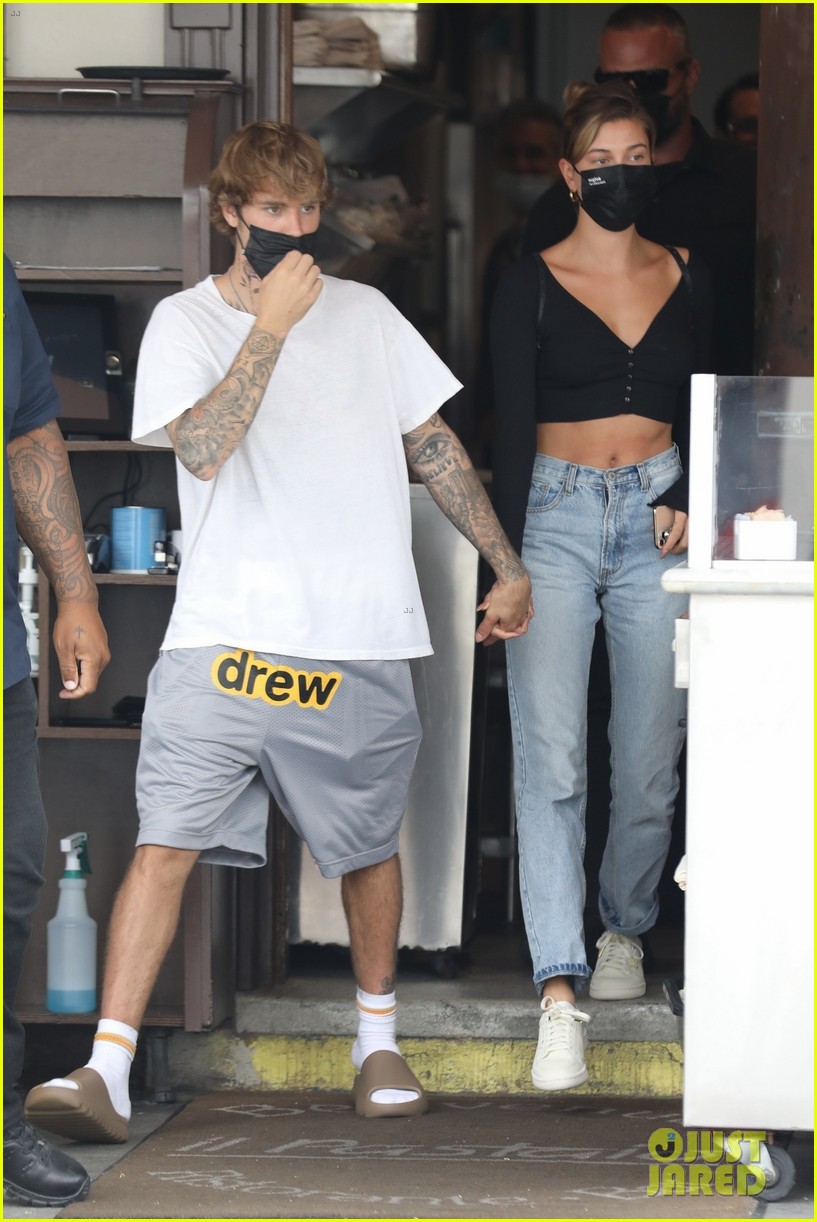 justin bieber new tattoo out for lunch with hailey bieber 13