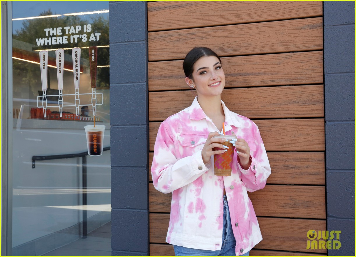 charli damelio gets her own dunkin donuts drink the charli 07