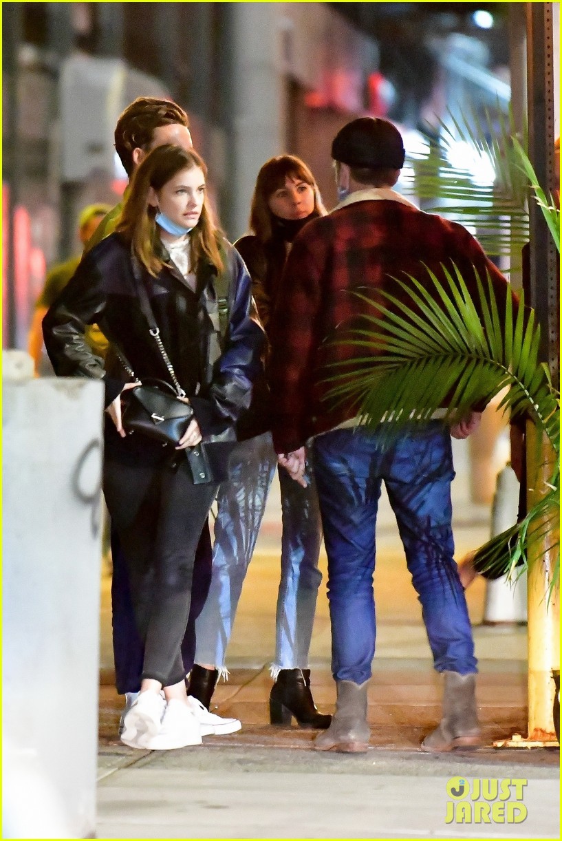 dylan sprouse barbara palvin out with friends 09