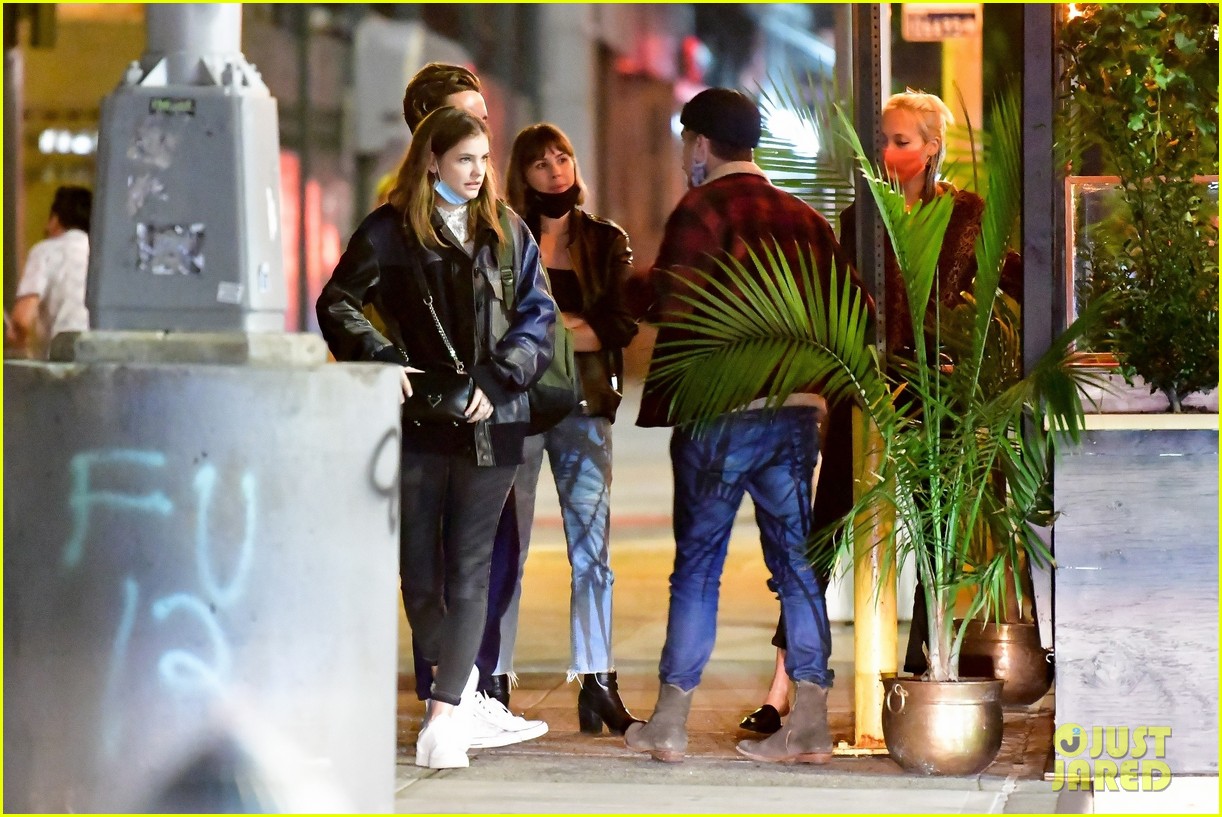 dylan sprouse barbara palvin out with friends 57
