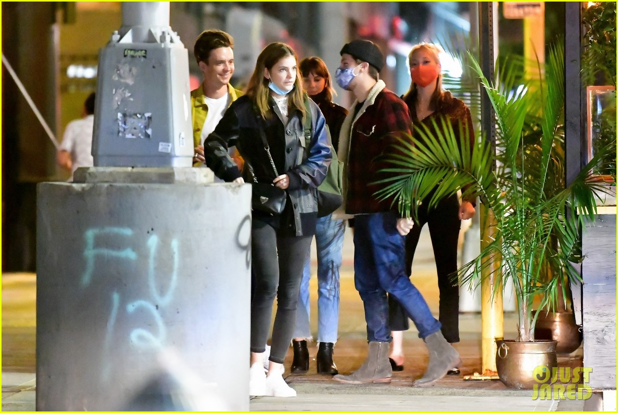 dylan sprouse barbara palvin out with friends 61