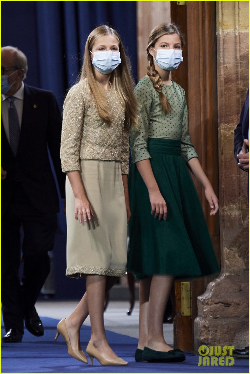 spanish royal family asturias awards appearance pics 09