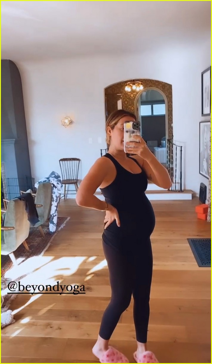 ashley tisdale shows growing baby bump on instagram 01