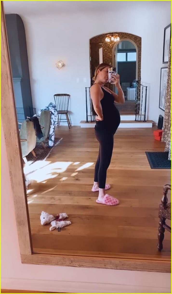 ashley tisdale shows growing baby bump on instagram 05