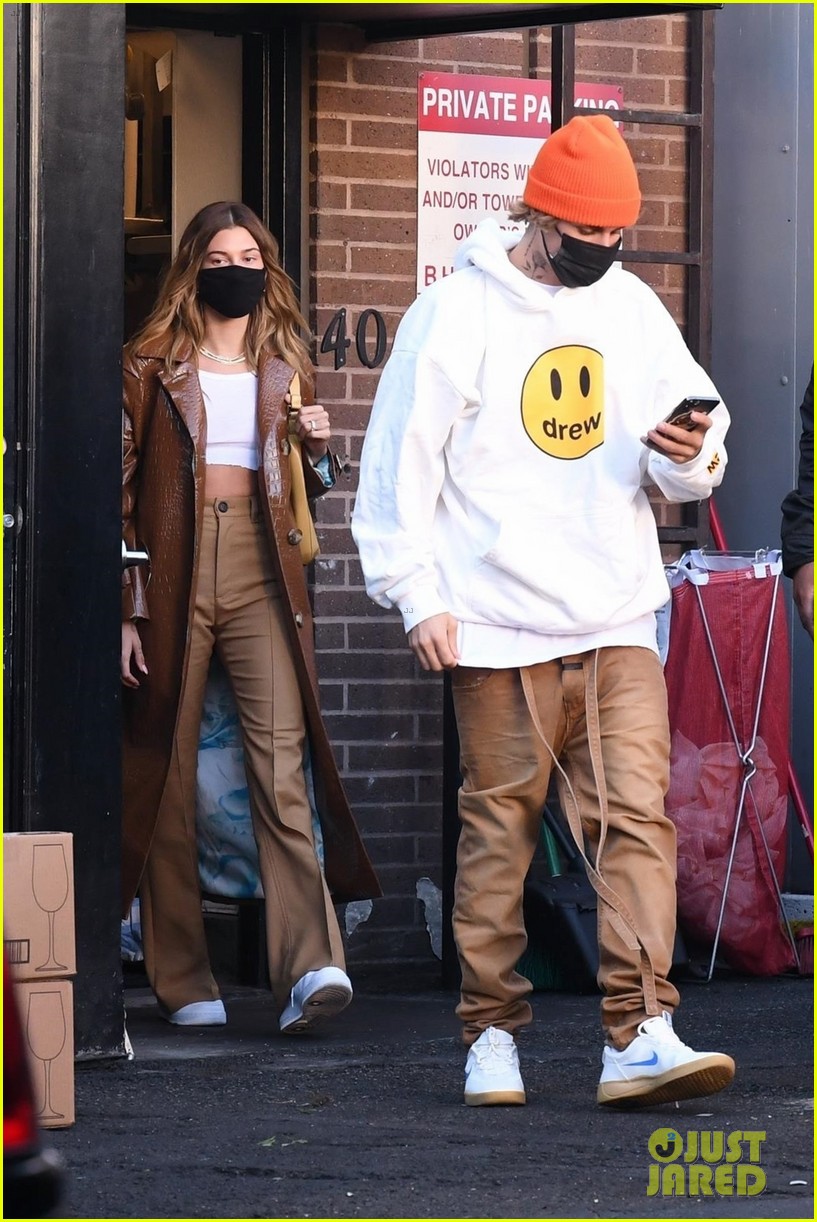 justin bieber lunch with wife hailey bieber 22