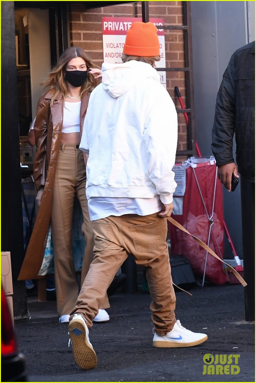 justin bieber lunch with wife hailey bieber 26