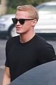 cody simpson flaunts pda with possible new girlfriend 10