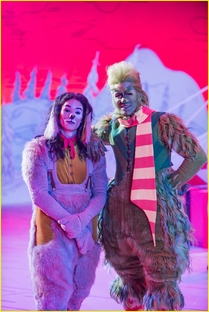 booboo stewart transforms into young max the dog from dr seuss the grinch 13
