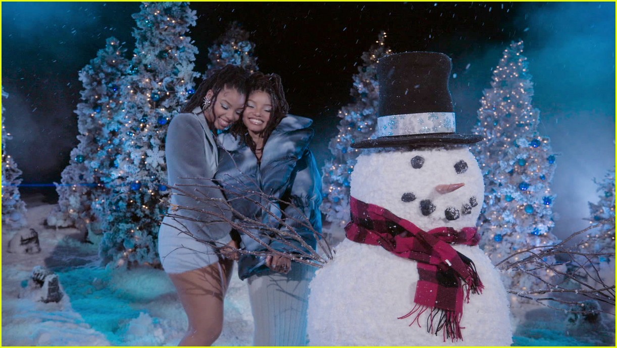 relive bts chloe x halle more performances from disney holiday singalong 03