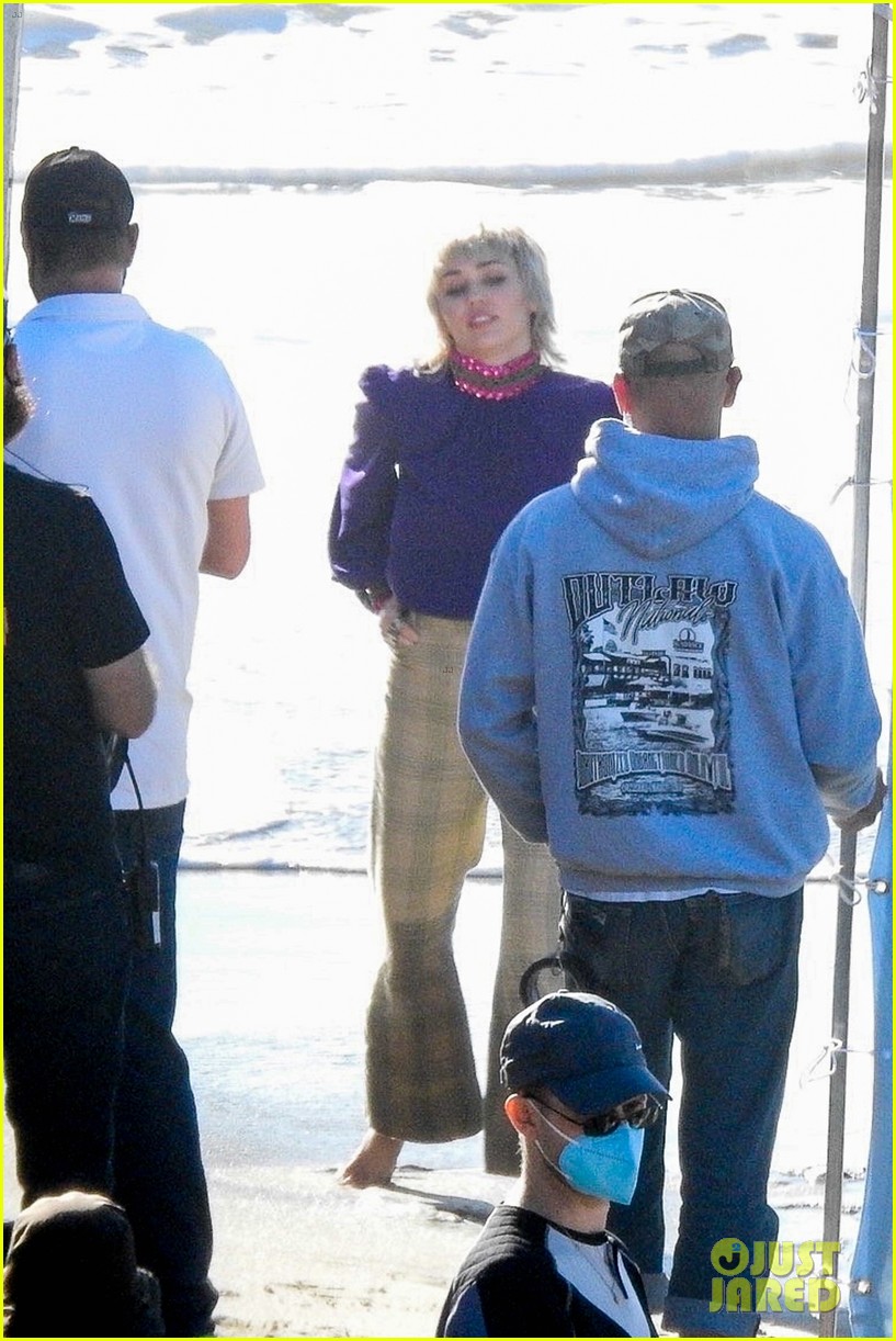 miley cyrus filming new music video at beach 22