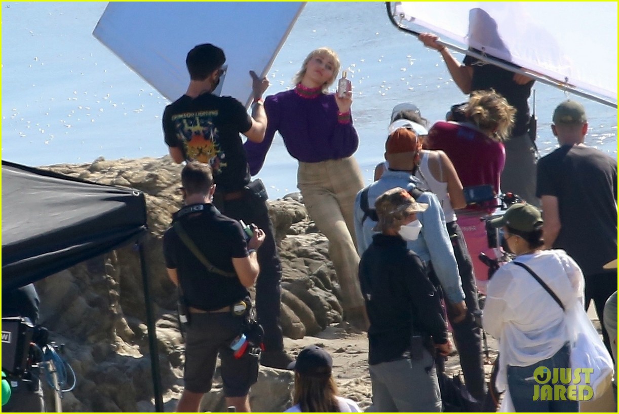 miley cyrus filming new music video at beach 49