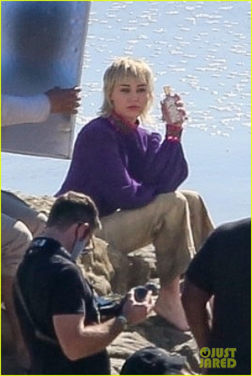 miley cyrus filming new music video at beach 57