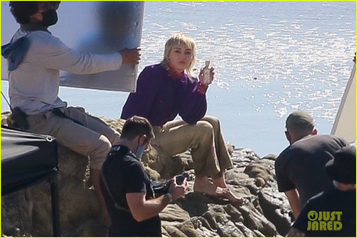 miley cyrus filming new music video at beach 63