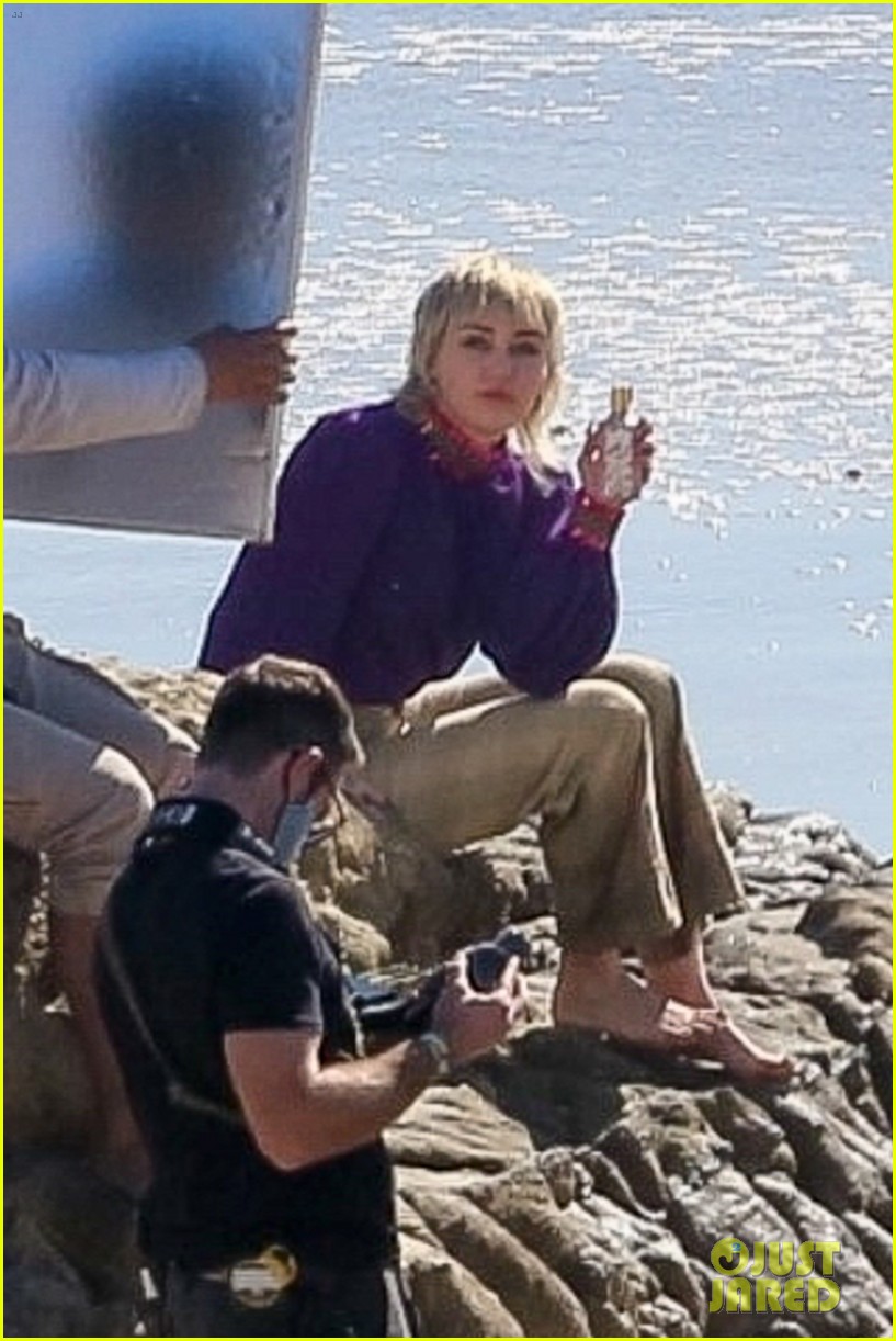 miley cyrus filming new music video at beach 94