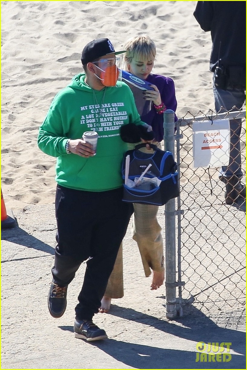 miley cyrus filming new music video at beach 95