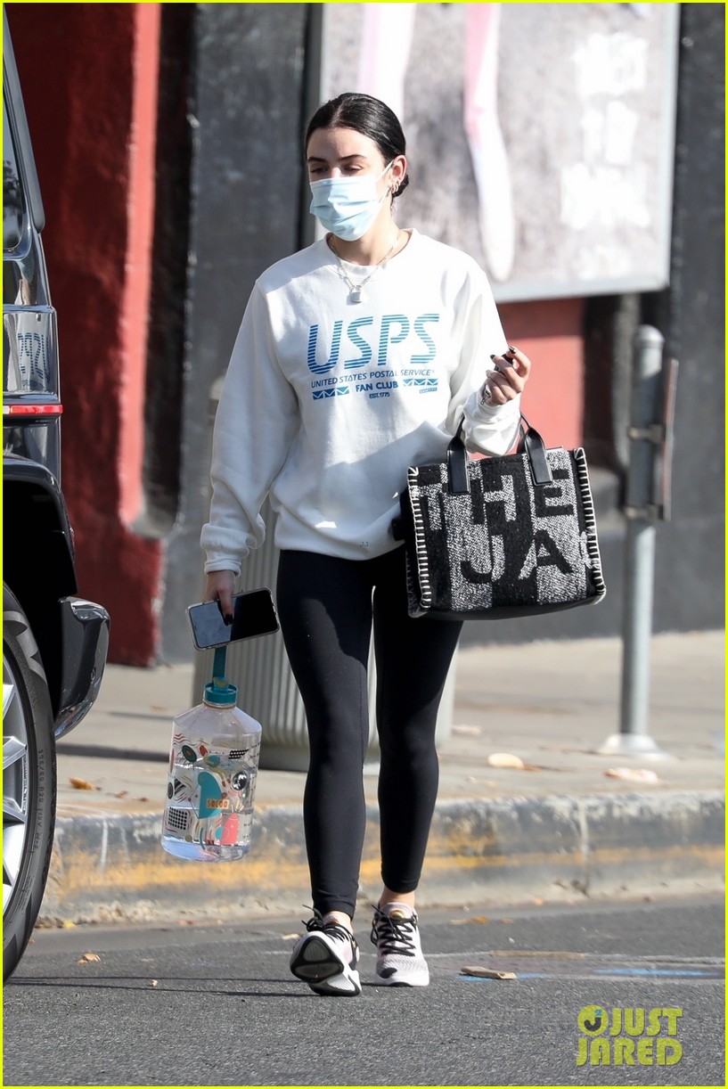 lucy hale is back in los angeles after spending months in new york 05