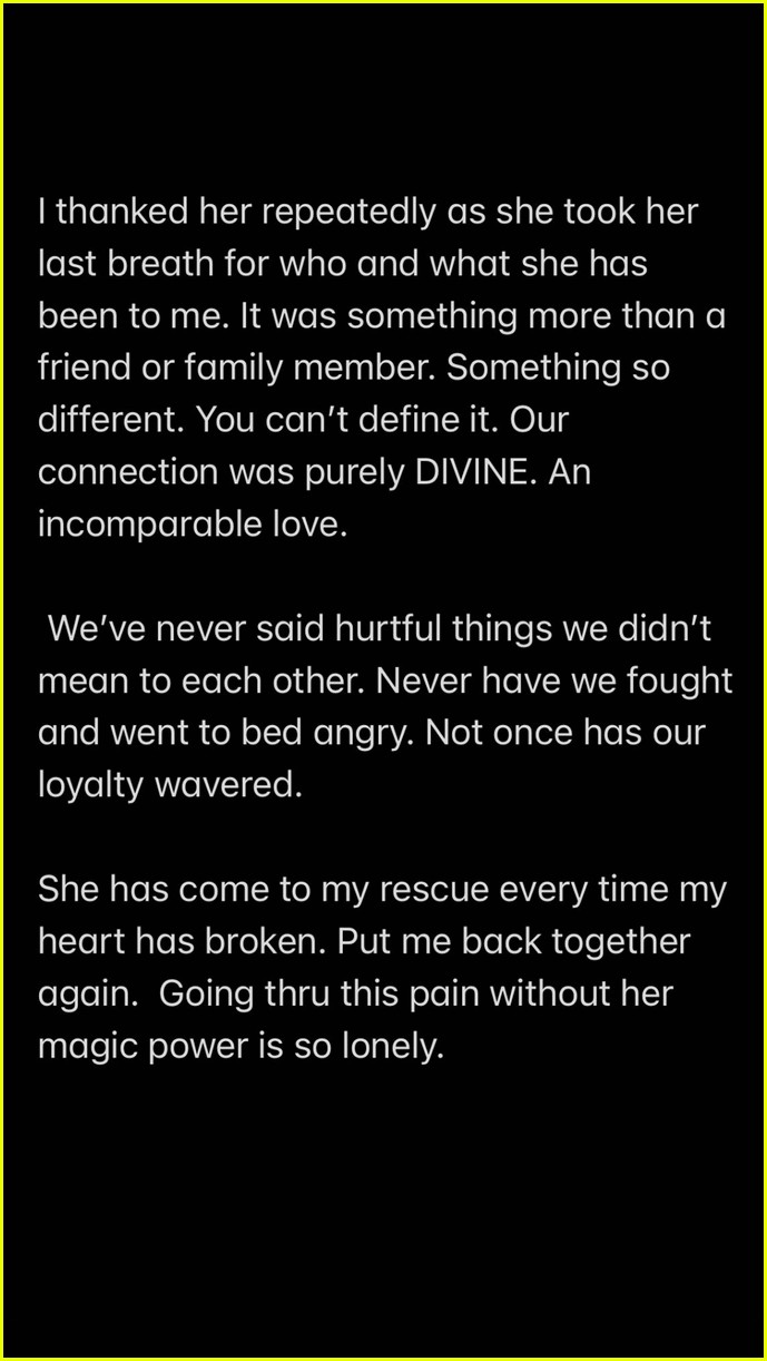 miley cyrus reveals her beloved dog mary jane has passed away 03