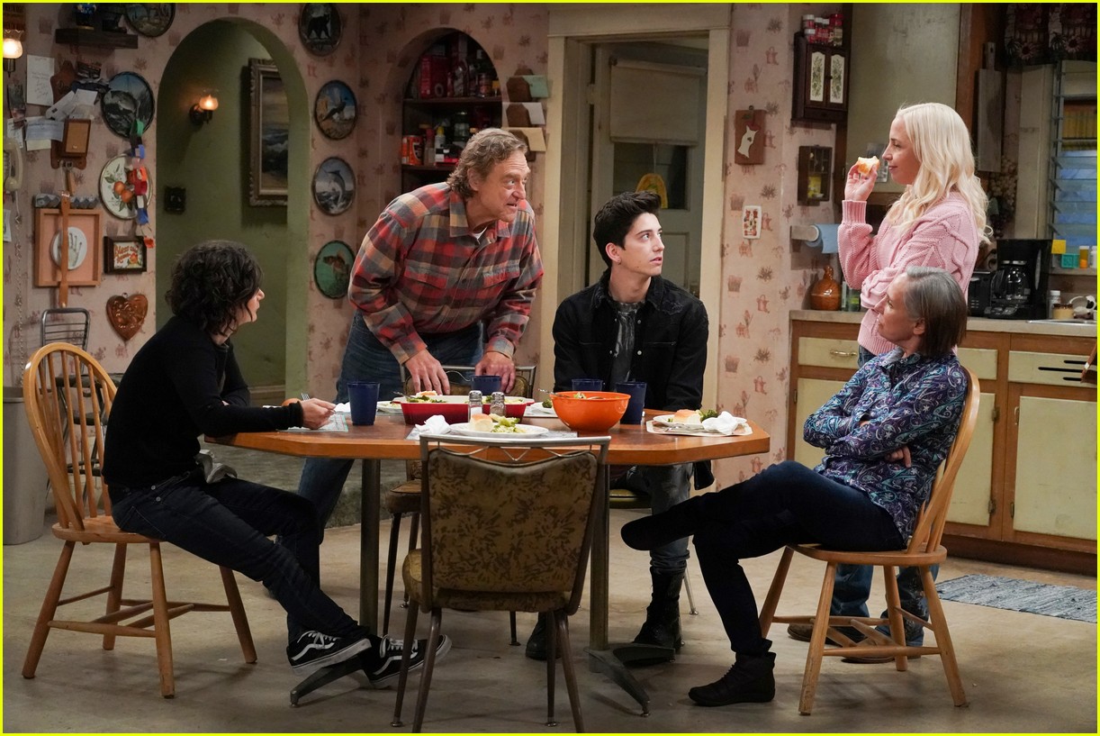 zombies star milo manheim to guest star on the conners tonight 10