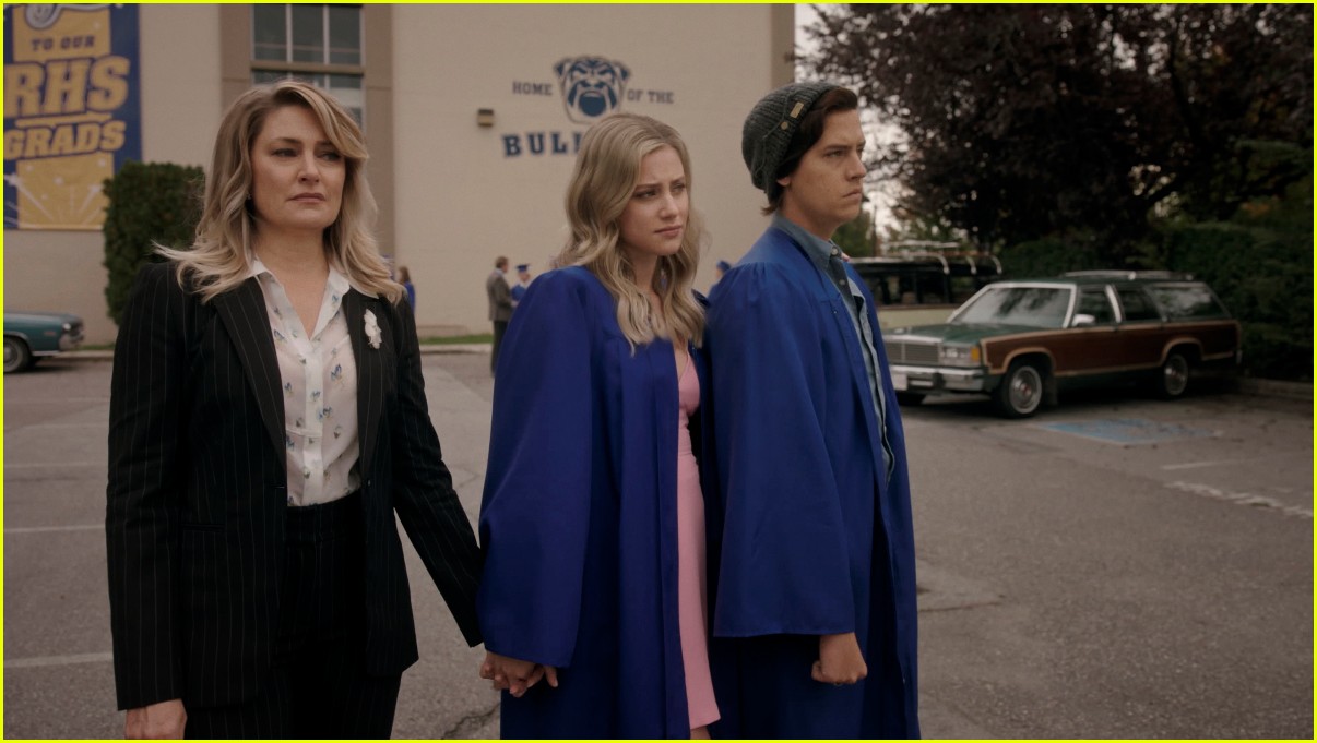 not everyone made it to riverdale graduation episode 10