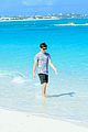asher angel and his dad have fun in the sun in new turks caicos pics 10