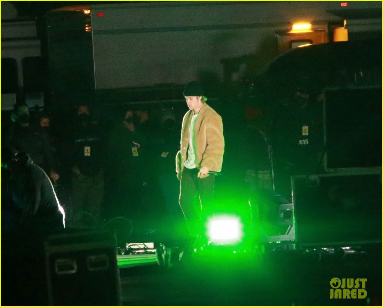 justin bieber seemingly pre tapes kids choice awards performance 18