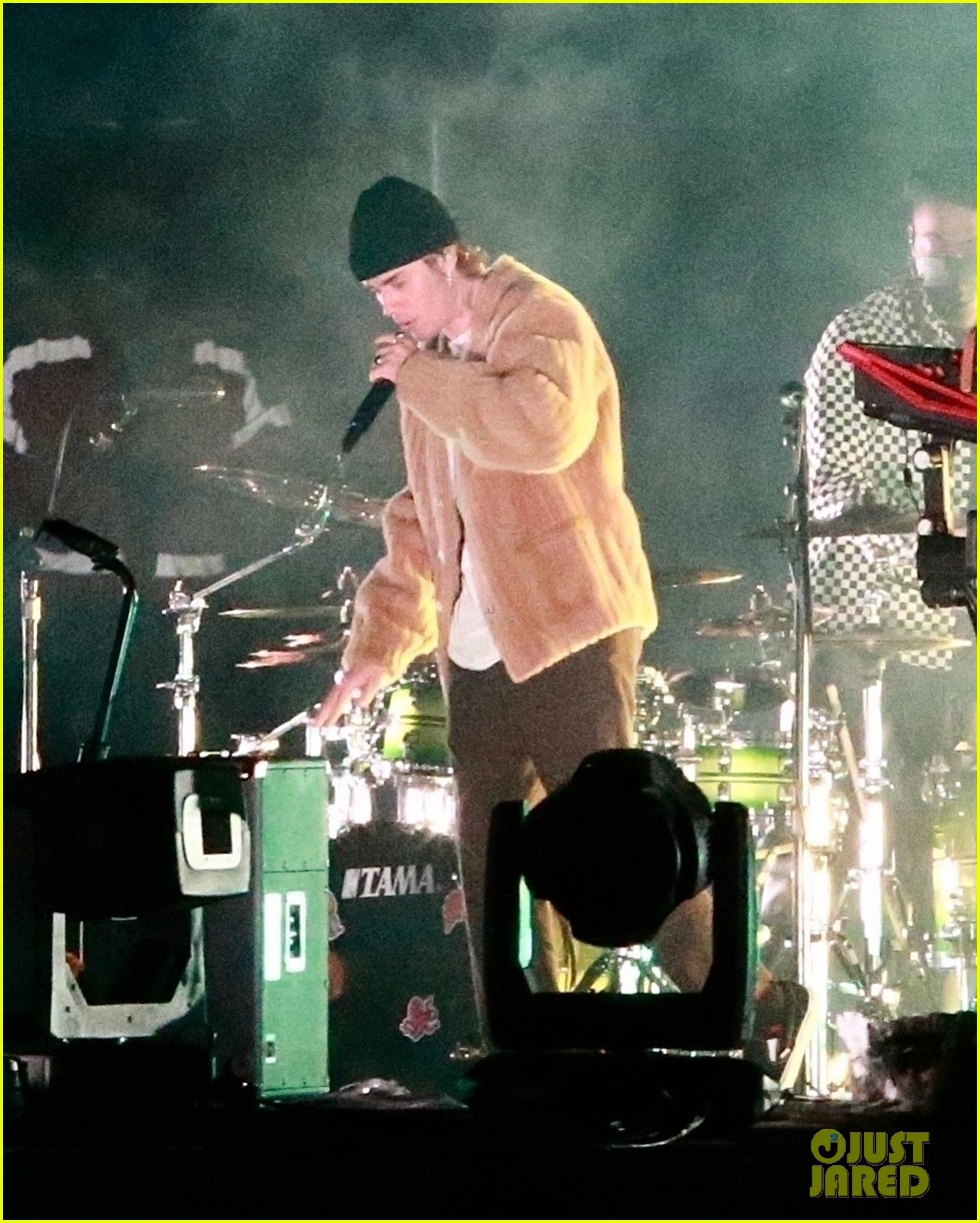 justin bieber seemingly pre tapes kids choice awards performance 19