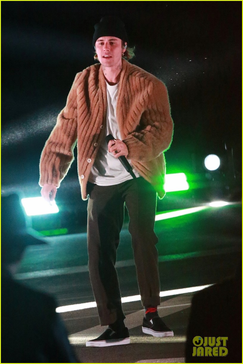 justin bieber seemingly pre tapes kids choice awards performance 41