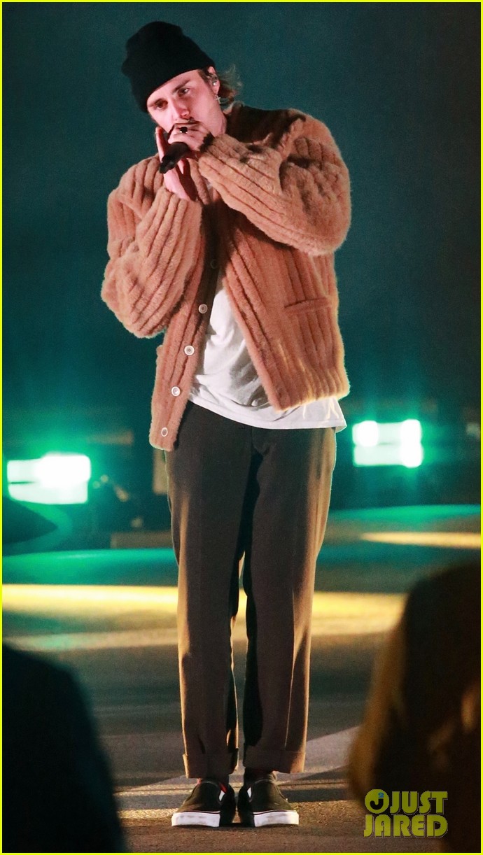 justin bieber seemingly pre tapes kids choice awards performance 51