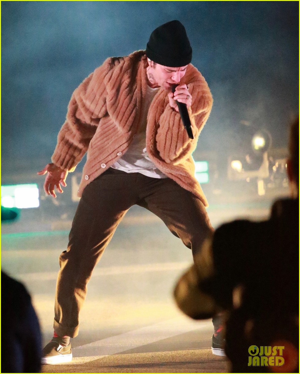 justin bieber seemingly pre tapes kids choice awards performance 68