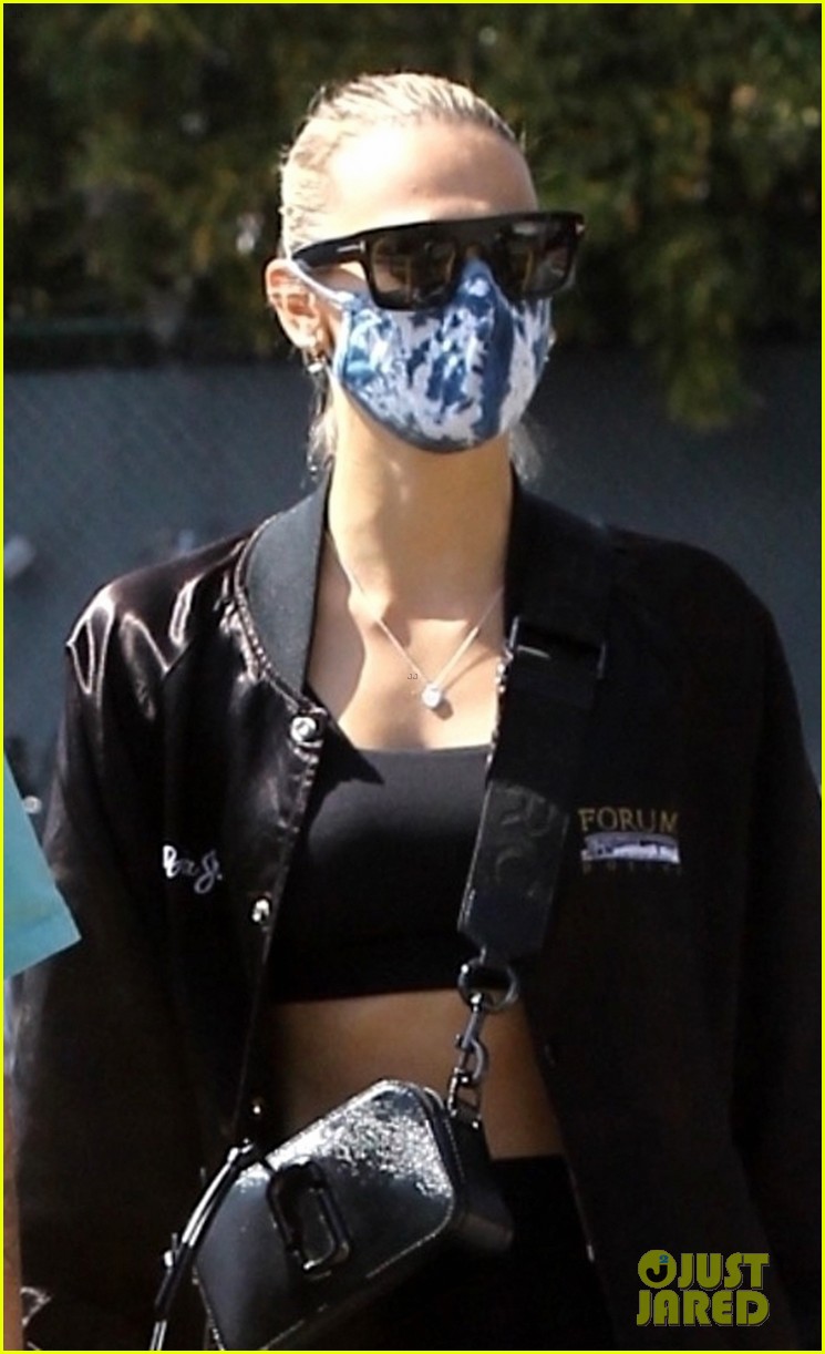cody simpson marloes stevens step out for gym session together 04