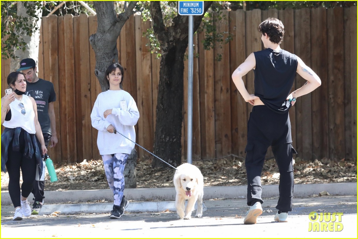 shawn mendes camila cabello hiking with their dog 32