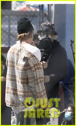 justin bieber performs at school after night out with hailey bieber 11