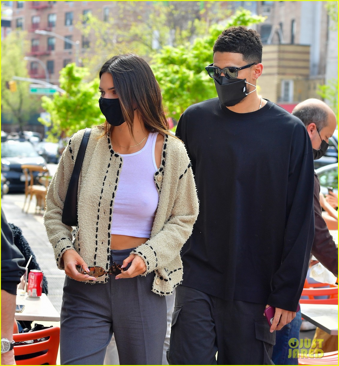 kendall jenner devin book couple up for lunch date 05