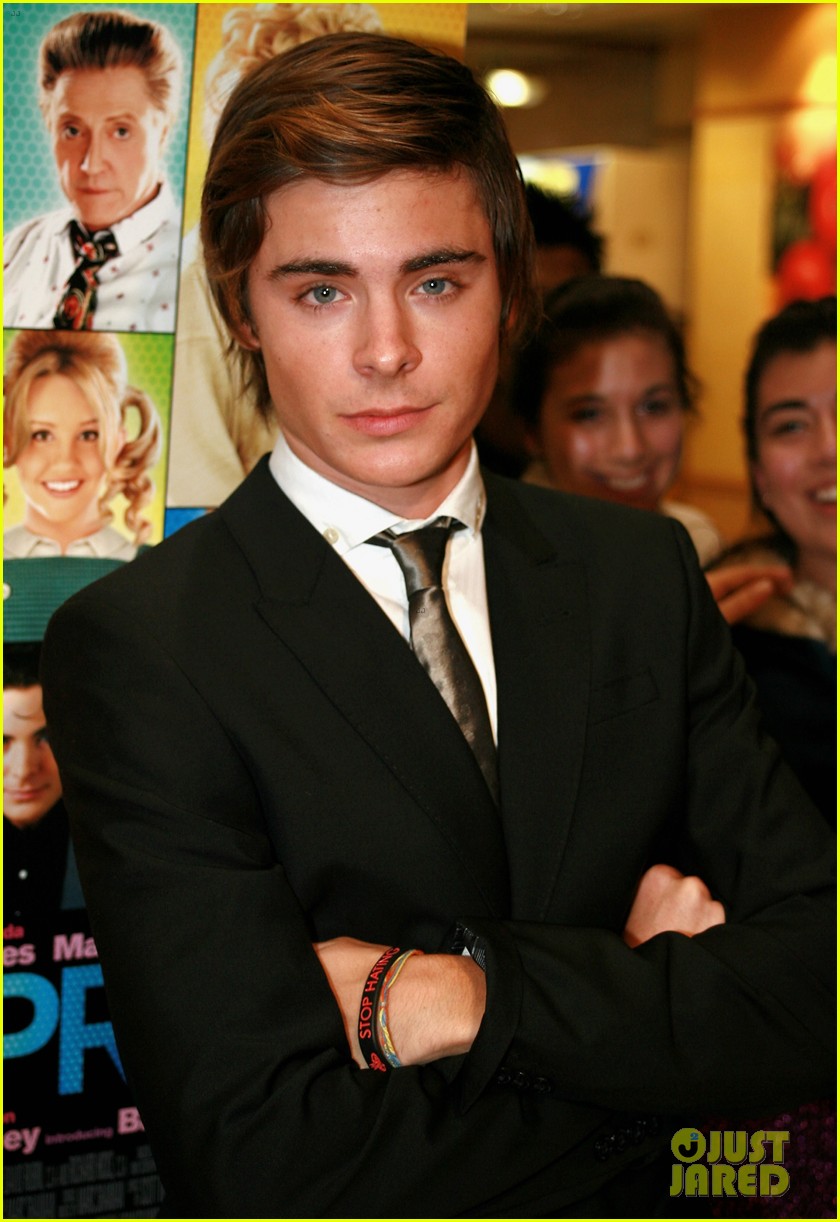 check out zac efrons hollywood transformation over the years 13