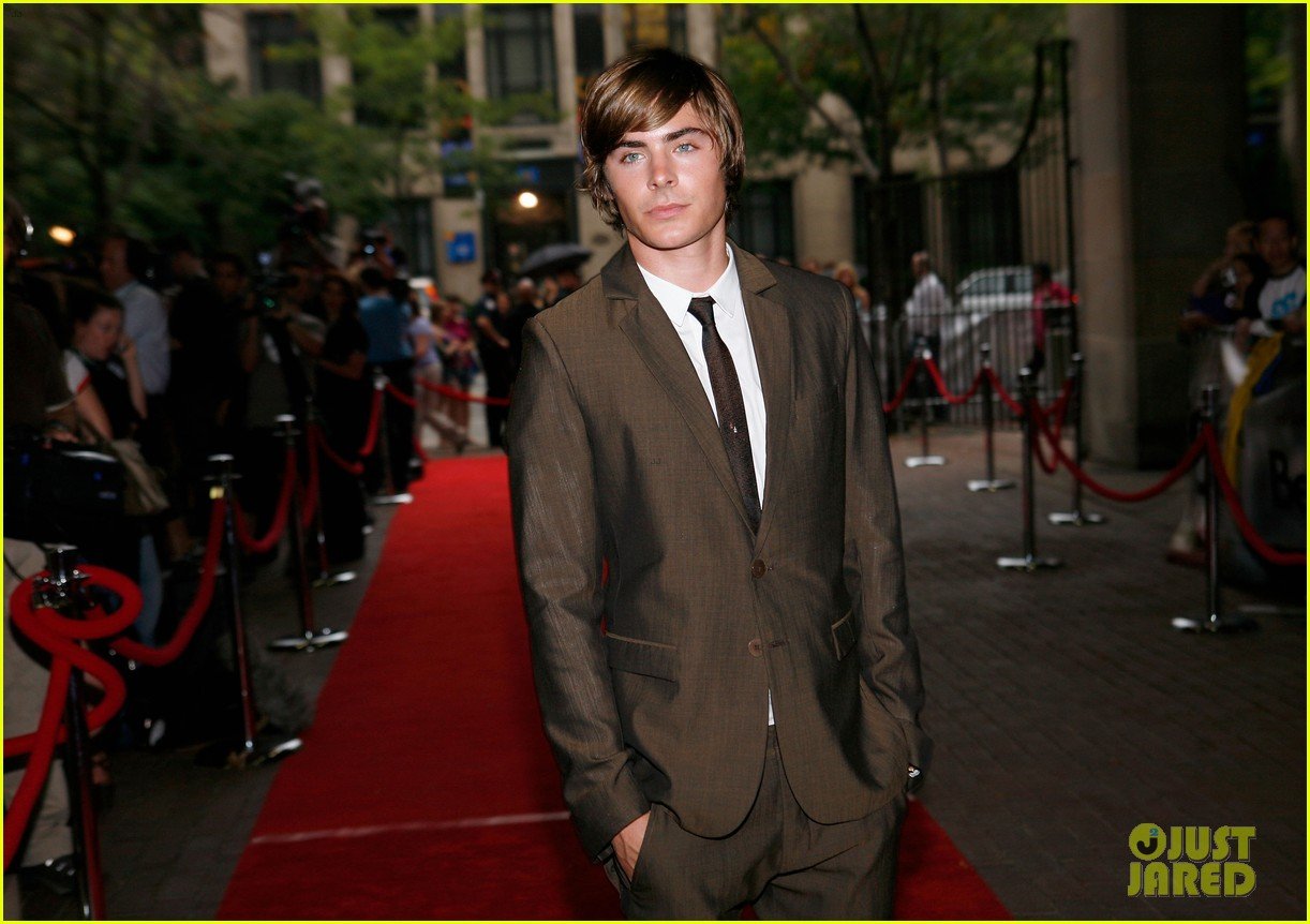 check out zac efrons hollywood transformation over the years 16