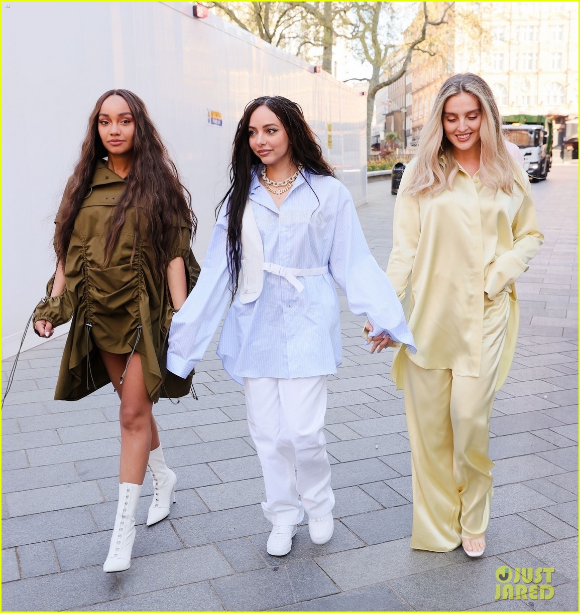 little mix step out as trio 05