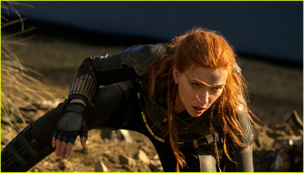 florence pugh ever anderson star in new black widow trailer 07