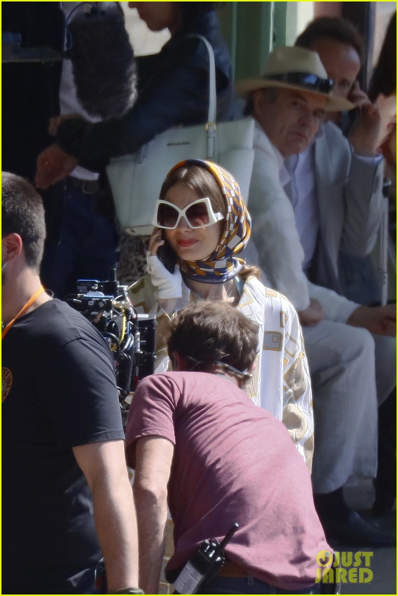 lily collins shooting emily in paris season two 08