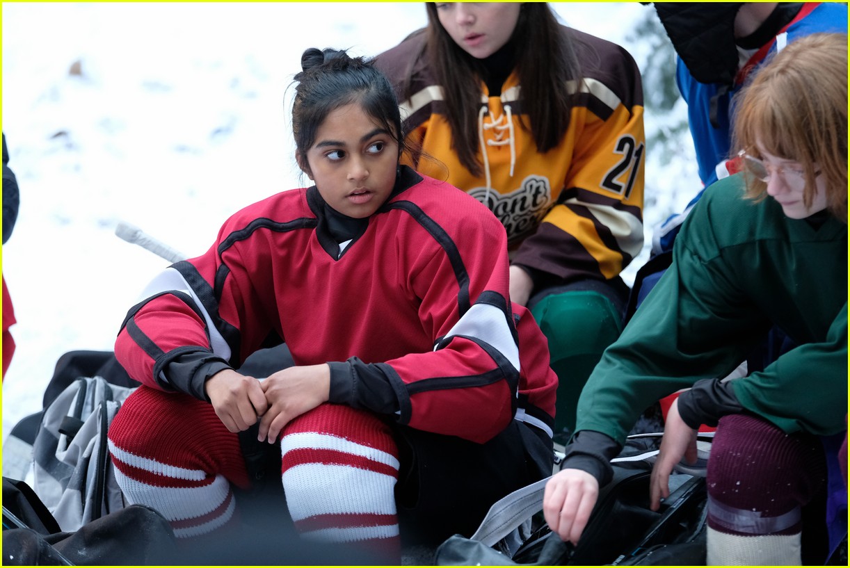 evan tries to get sofis forgiveness in exclusive mighty ducks clip 06.