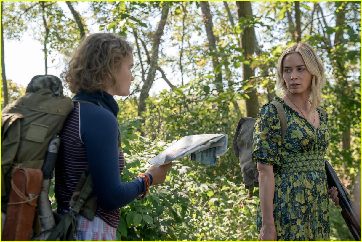 millicent simmonds noah jupe star in a quiet place part two trailer 04