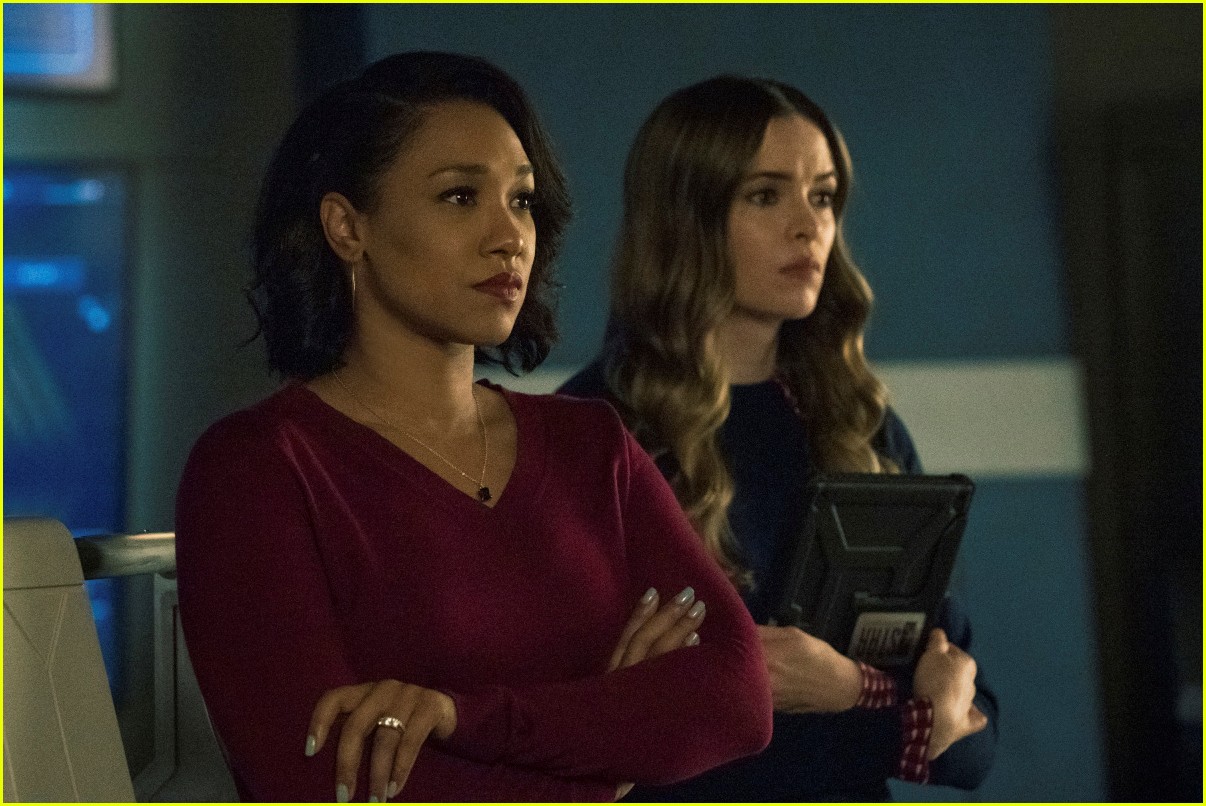 candice patton danielle panabaker jesse l martin confirmed for the flash season 8 05