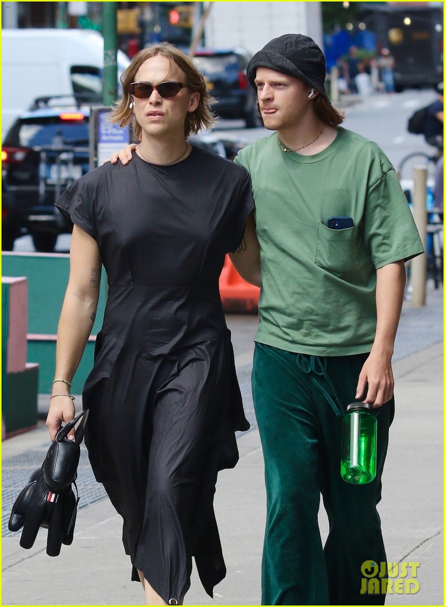tommy dorfman lucas hedges wrap their arms around each other in nyc 07