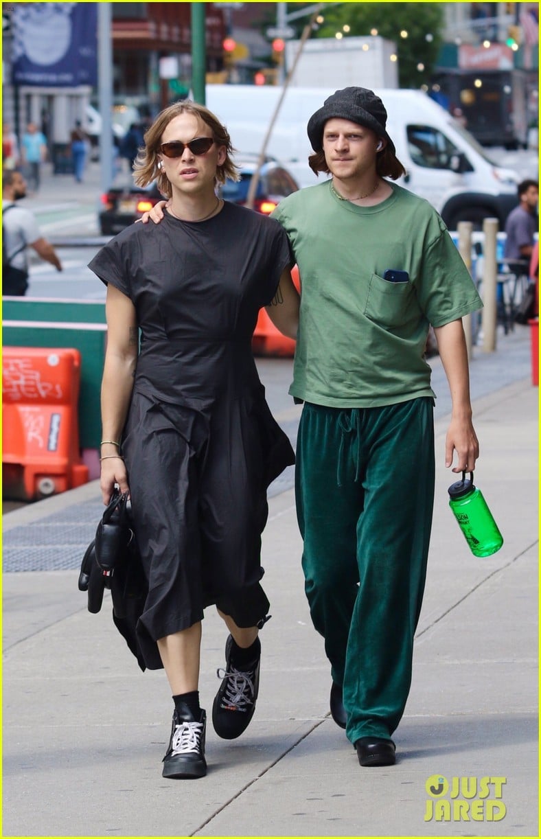 tommy dorfman lucas hedges wrap their arms around each other in nyc 08