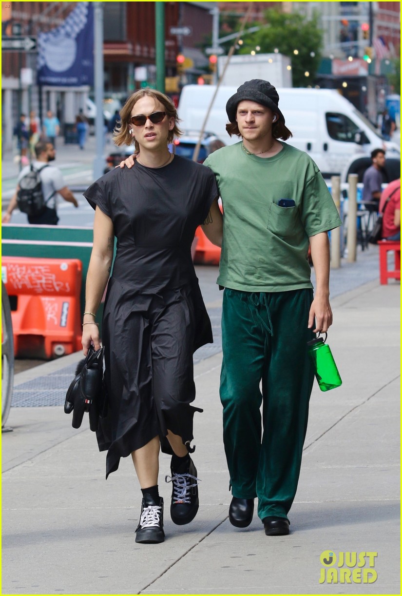 tommy dorfman lucas hedges wrap their arms around each other in nyc 12