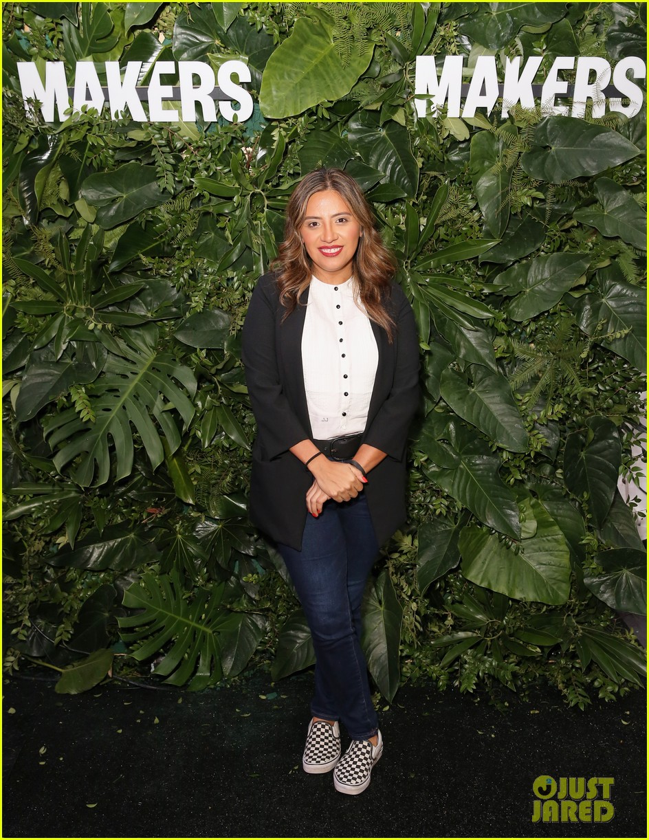 cristela alonzo named host of the cws legends of the hidden temple 05