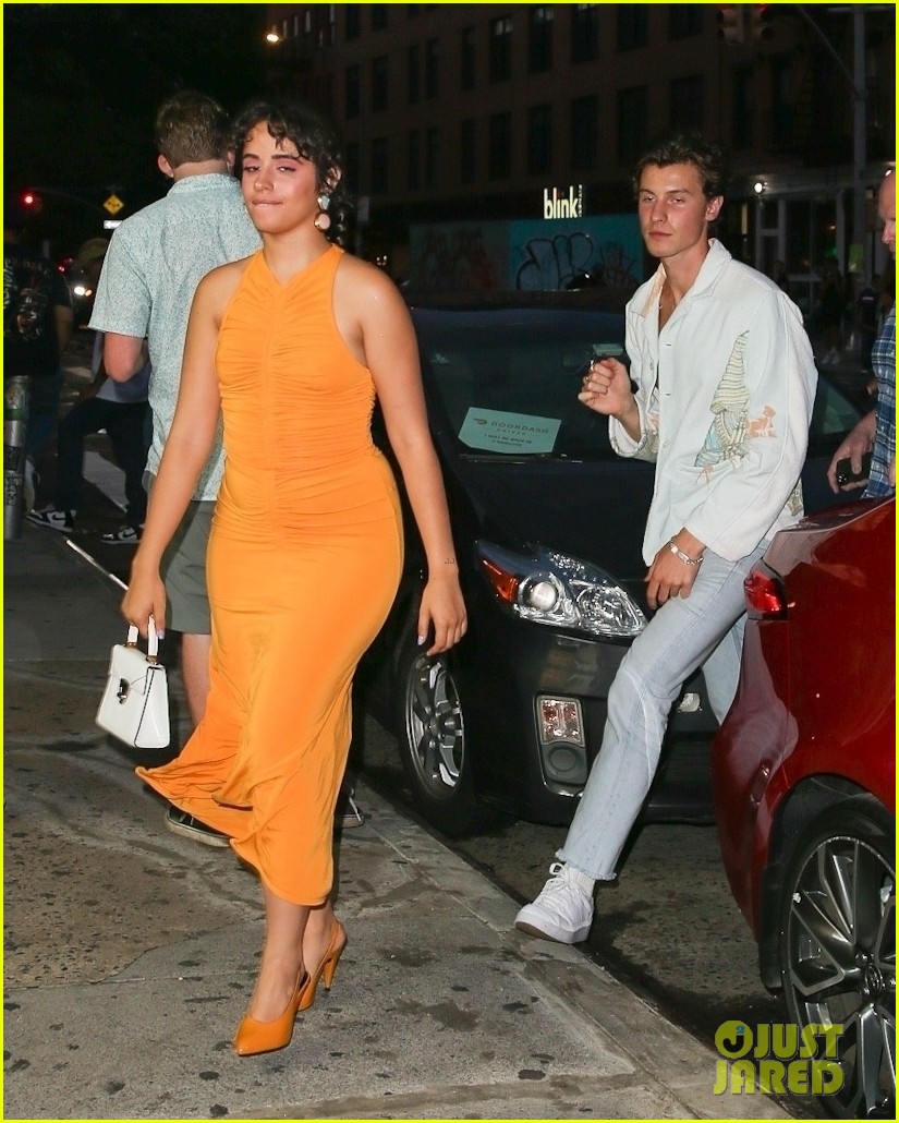 shawn mendes camila cabello dinner out after fallon 11