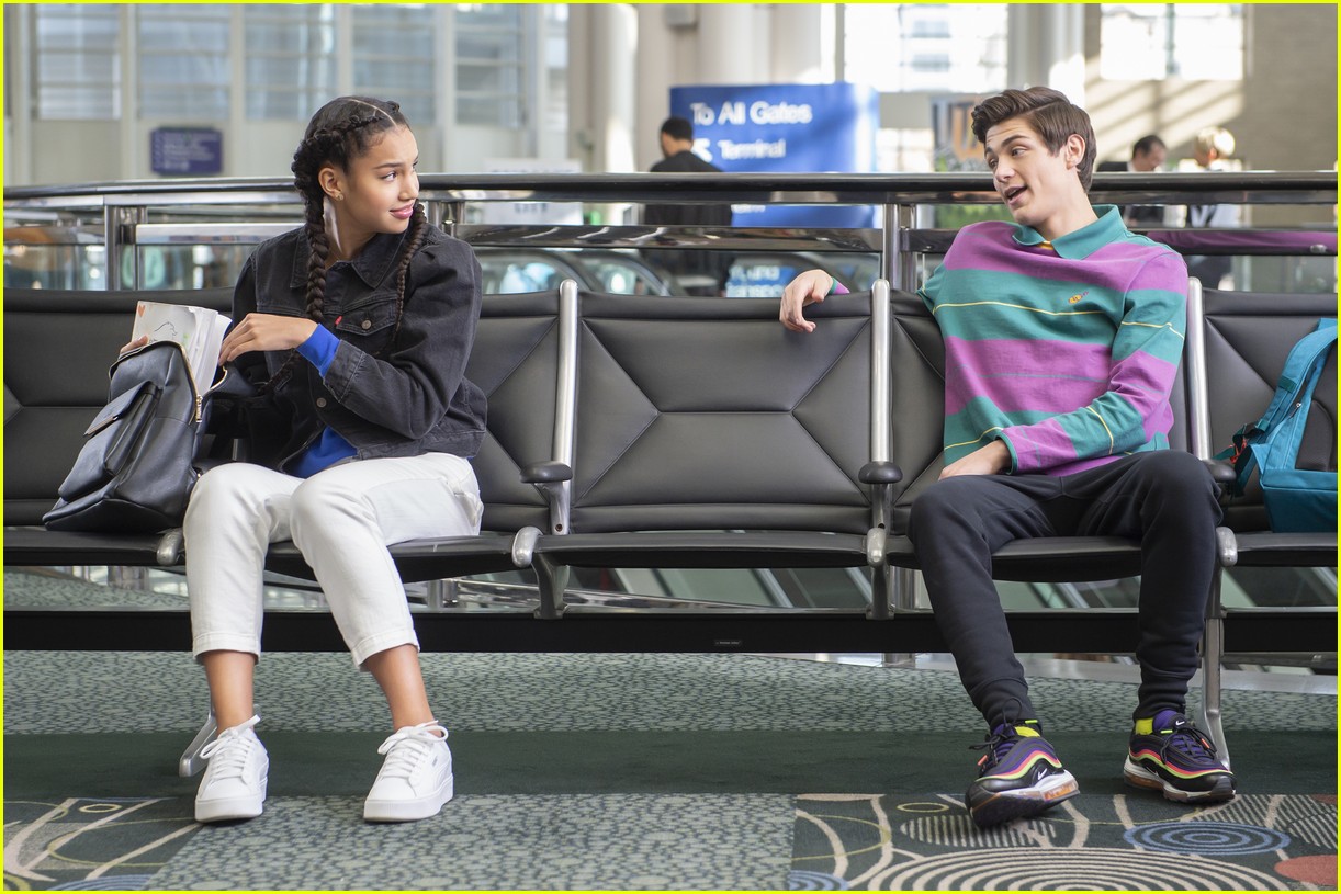 sofia wylie asher angel have andi mack reunion on high school musical series 03.