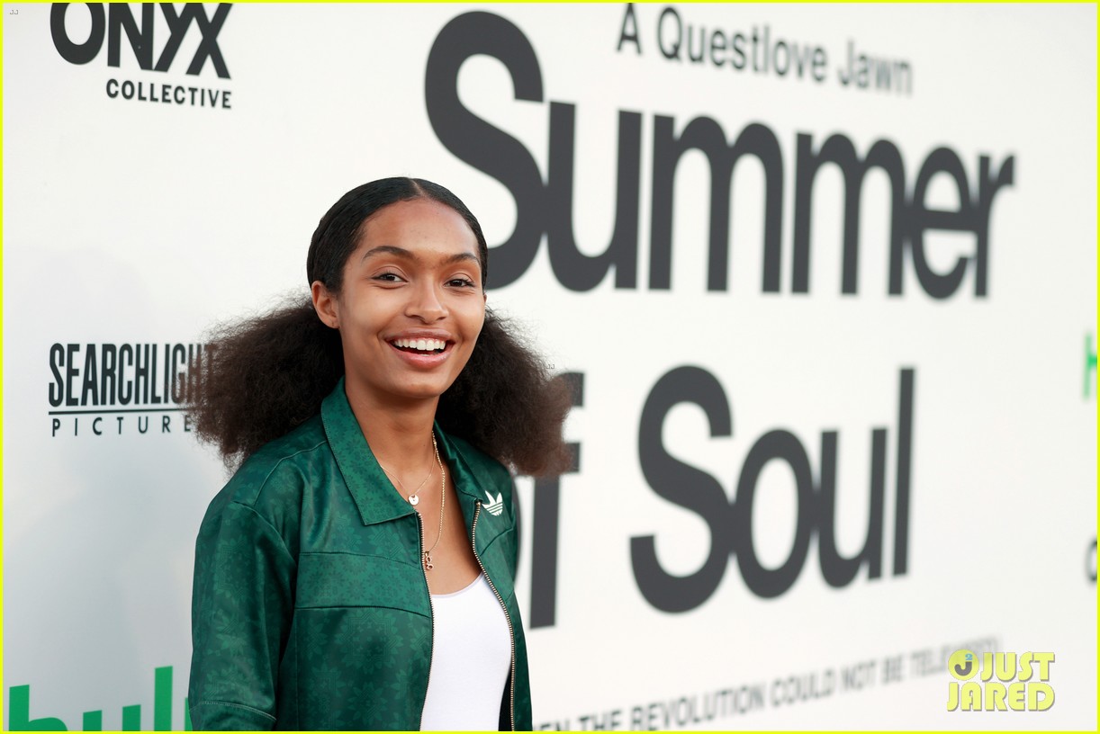 yara shahidi reunites with her little bro miles brown at summer of soul event 22